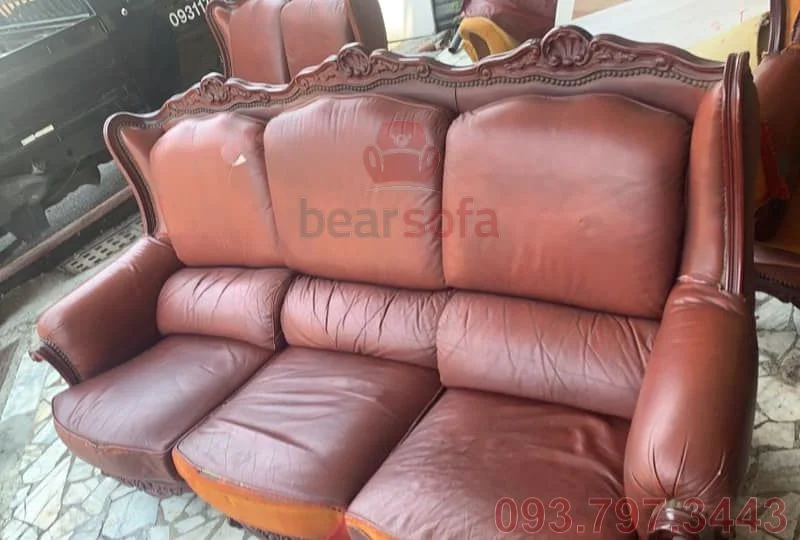 Ghế sofa nhà chú Thuận ở Hóc Môn