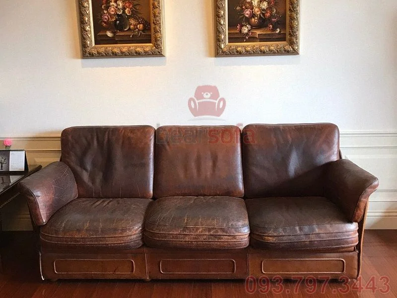 Ghế sofa da nhà chú Huân quận 3