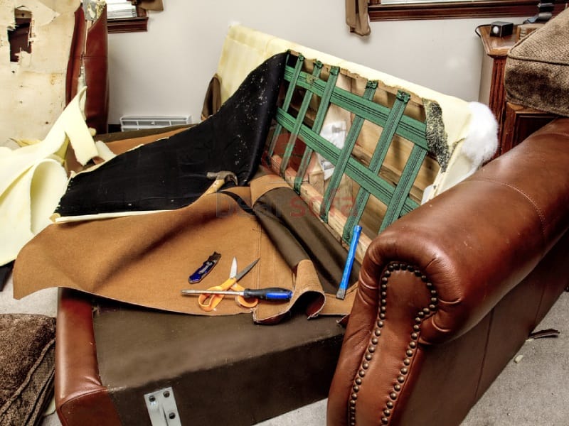 Chuẩn bị dụng cụ và vật liệu cần thiết để bọc ghế sofa tại nhà